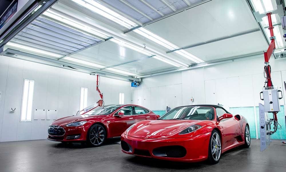 Honda of Hollywood Collision Center Car Paint Facility