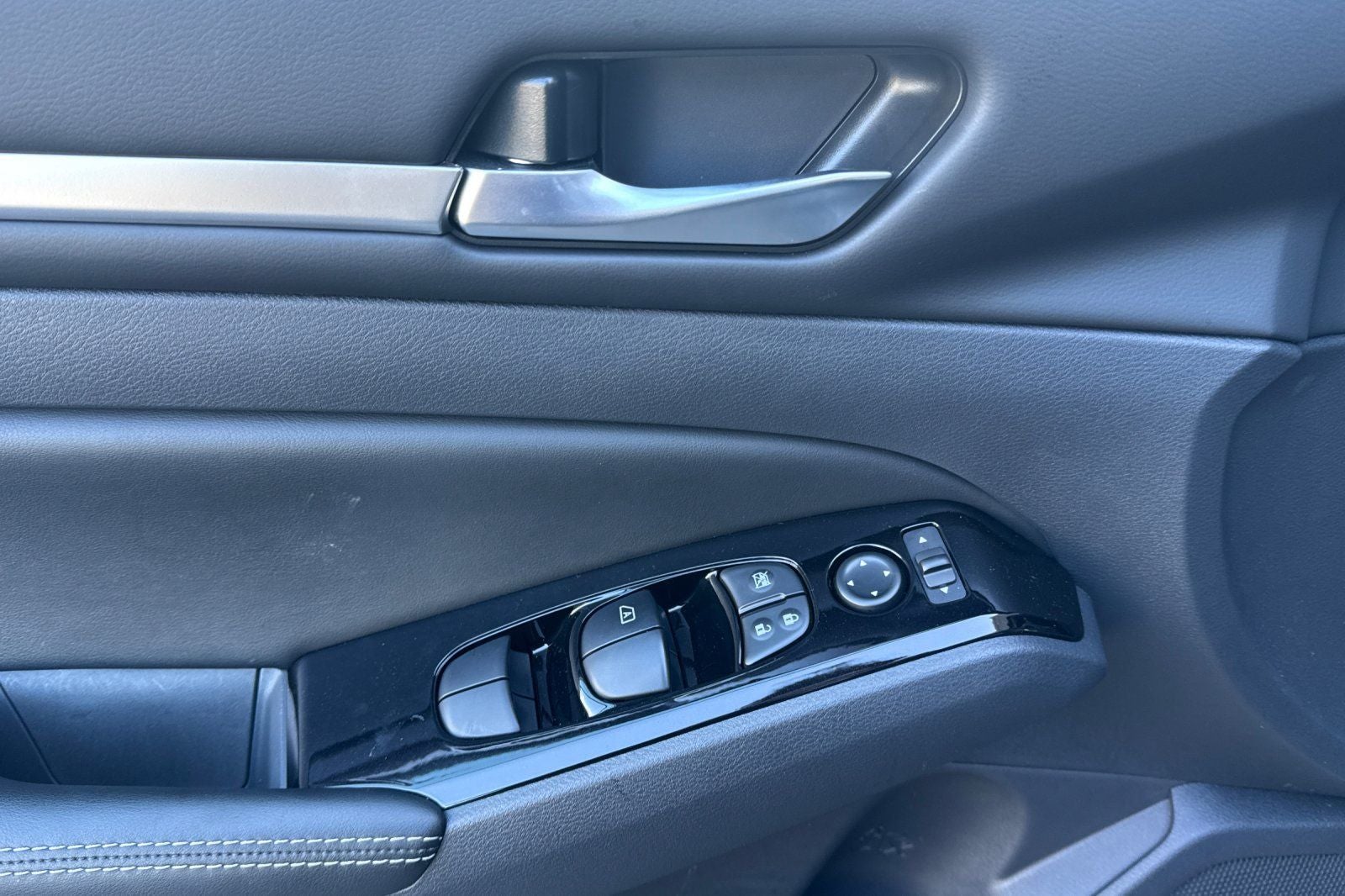 2024 Nissan Altima 2.5 SL