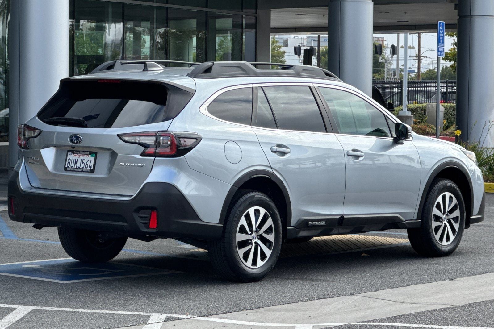 2021 Subaru Outback Premium