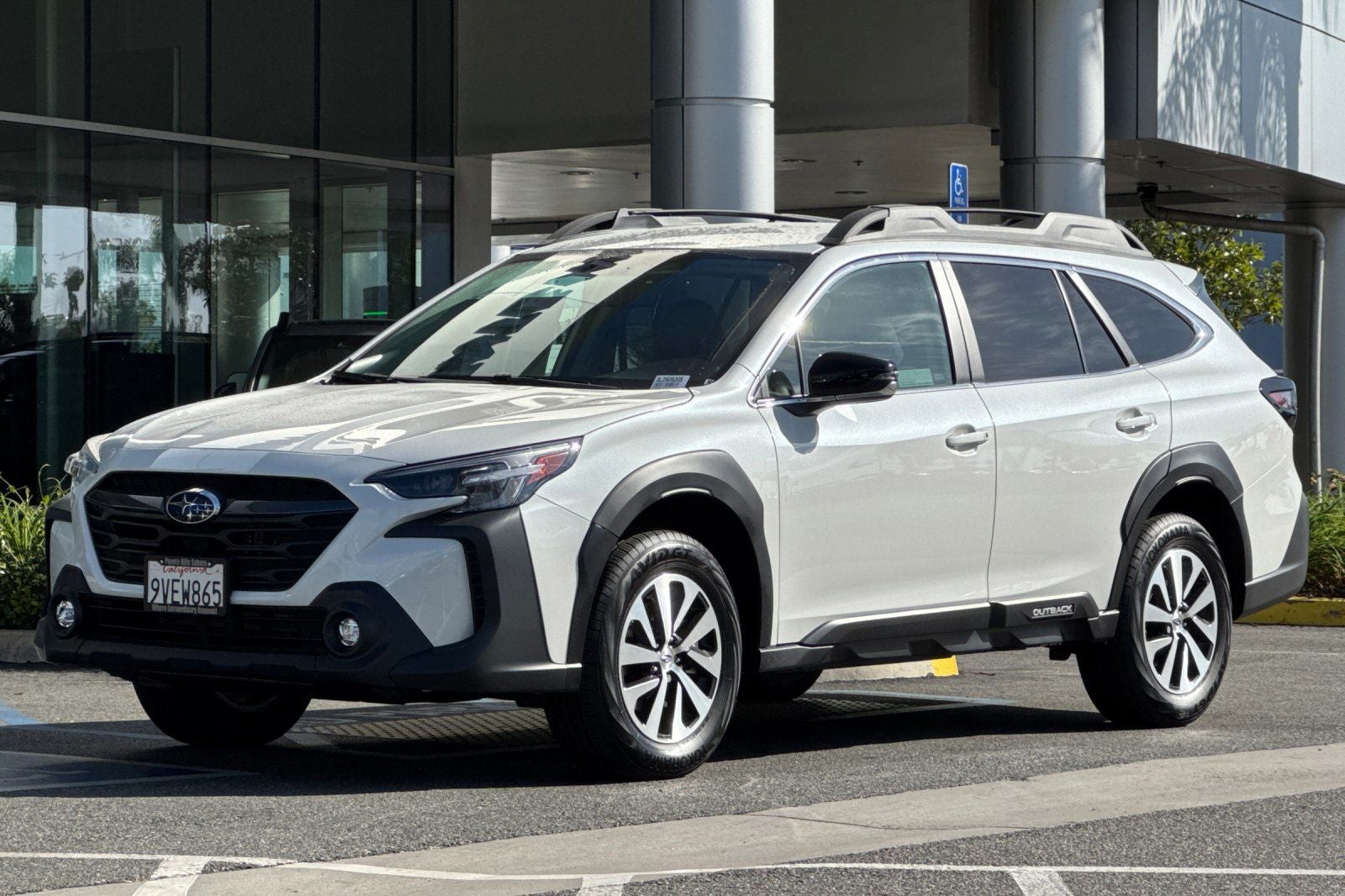 2025 Subaru Outback Premium