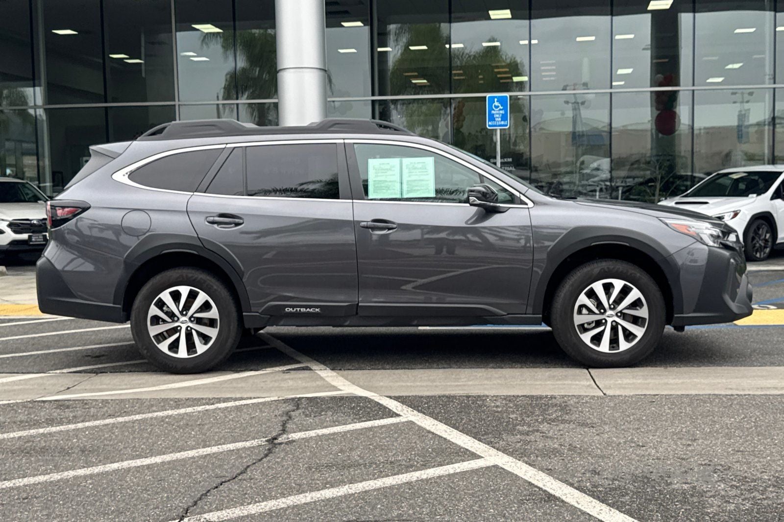 2025 Subaru Outback Premium