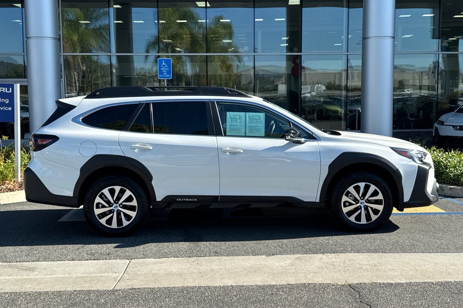 2025 Subaru Outback Premium