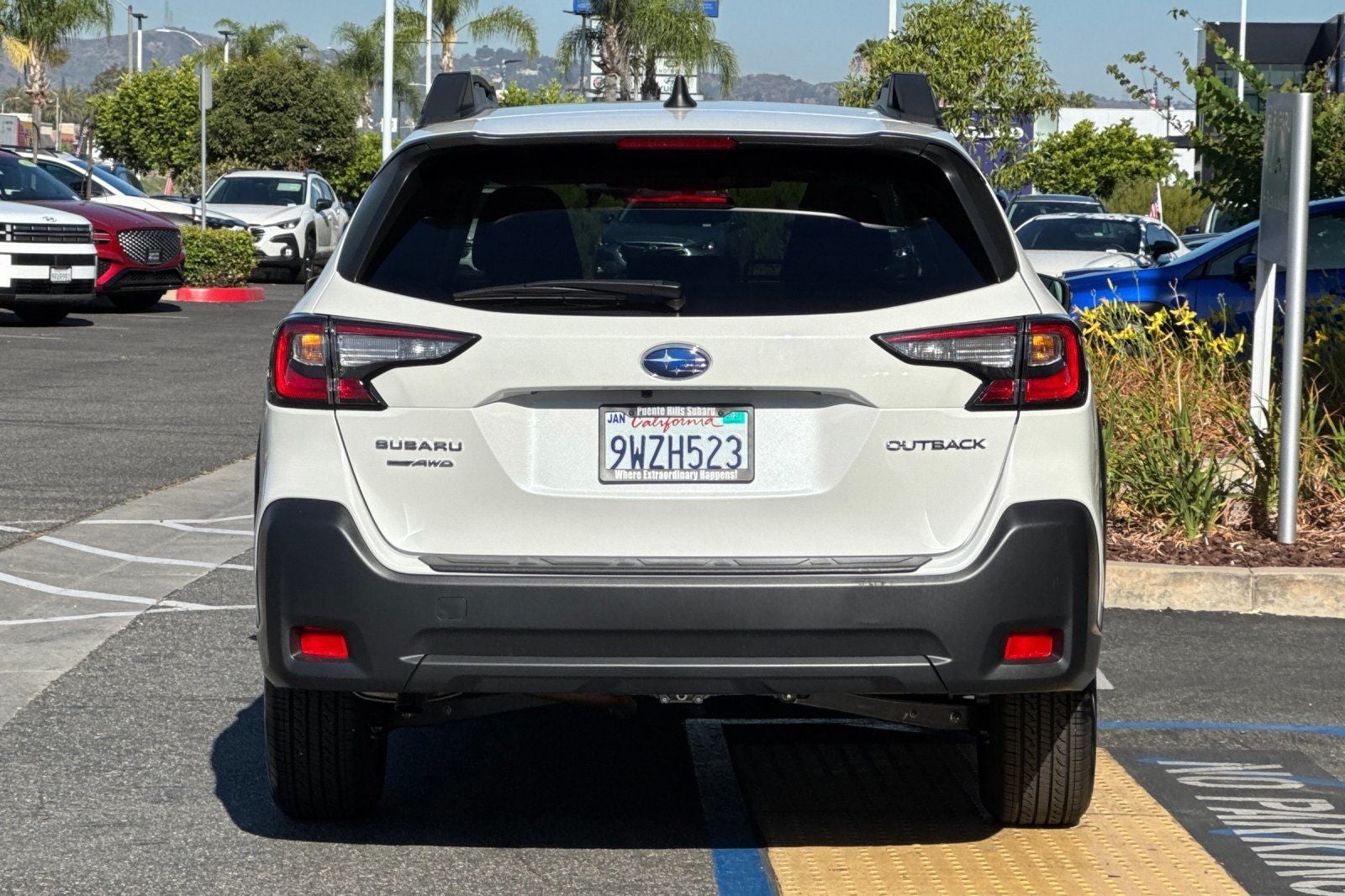 2025 Subaru Outback Premium