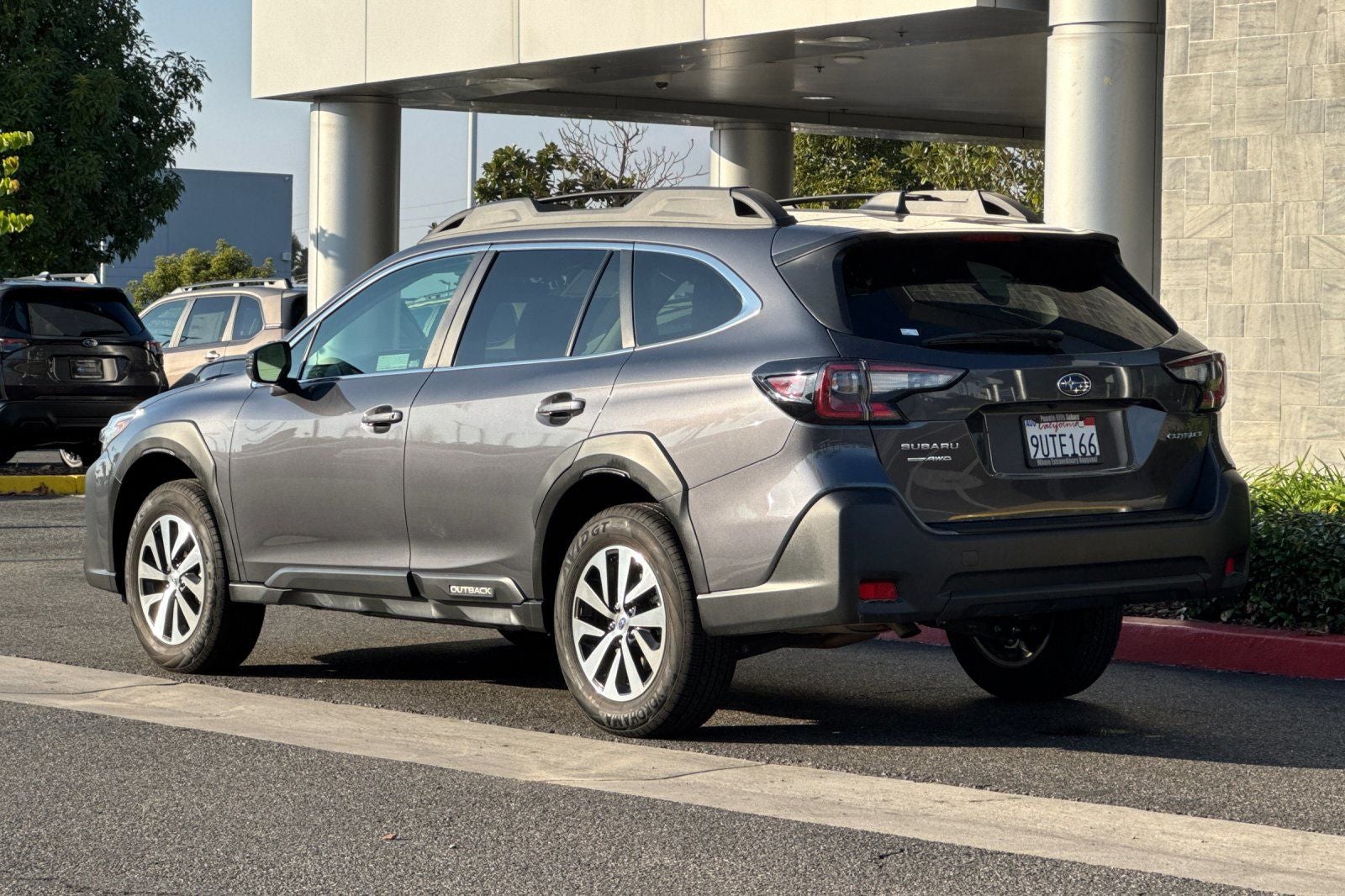 2025 Subaru Outback Premium
