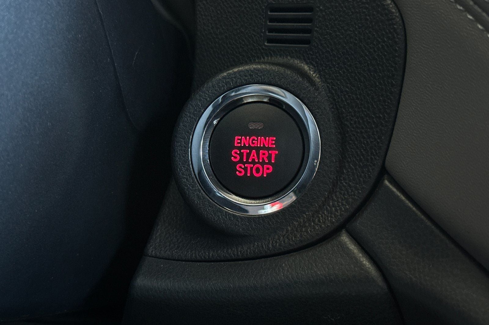 2025 Subaru Outback Onyx Edition XT