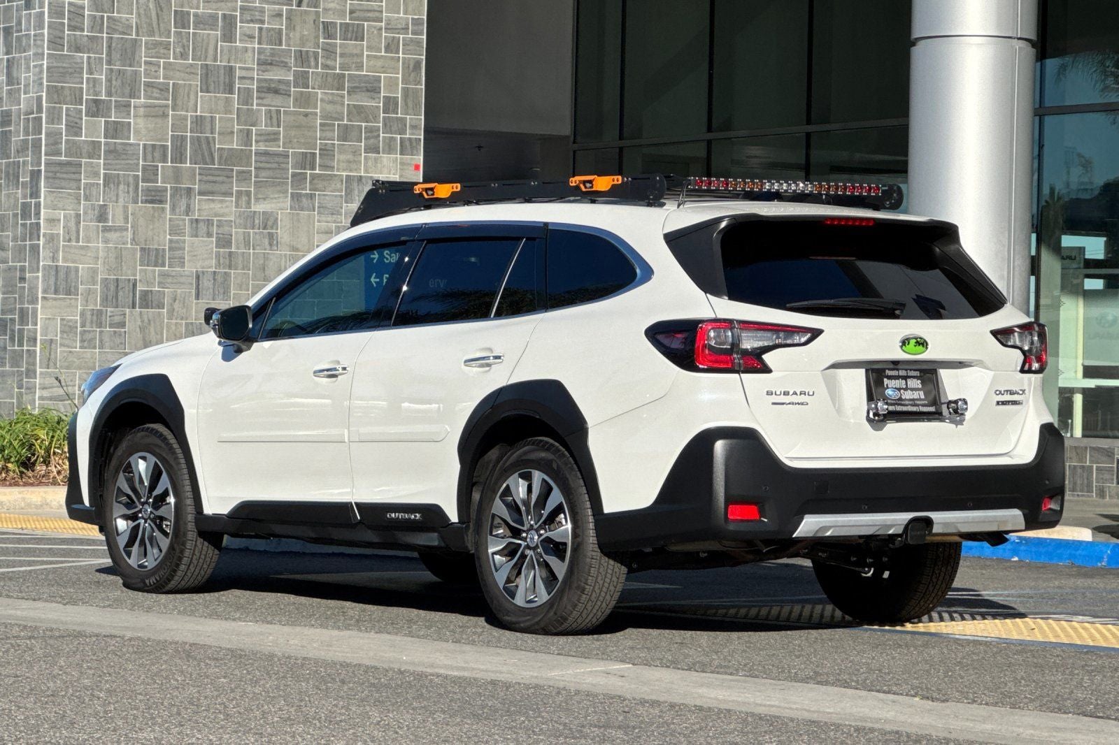 2024 Subaru Outback Touring XT