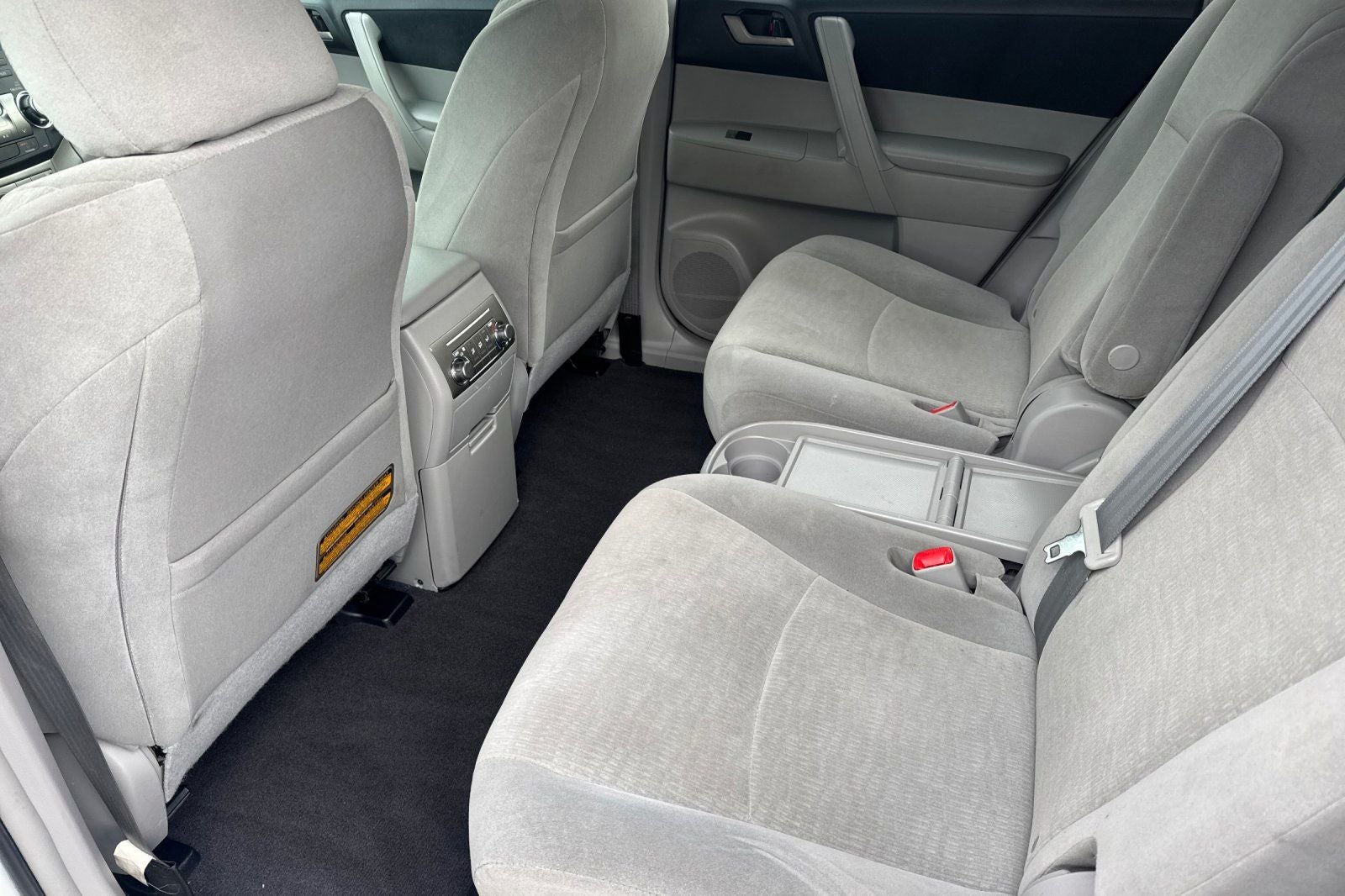 2012 Toyota Highlander Base