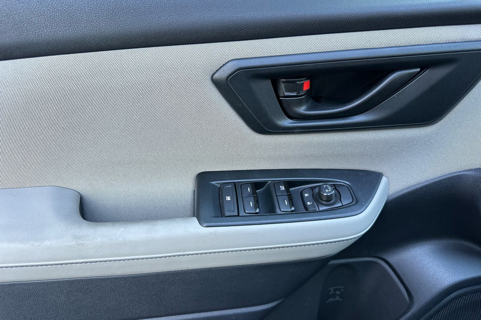 2025 Subaru Forester Base