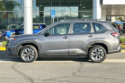2025 Subaru Forester Base