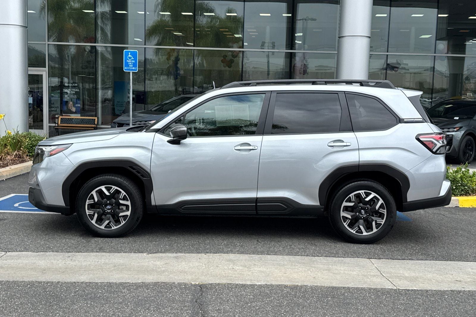 2025 Subaru Forester Premium