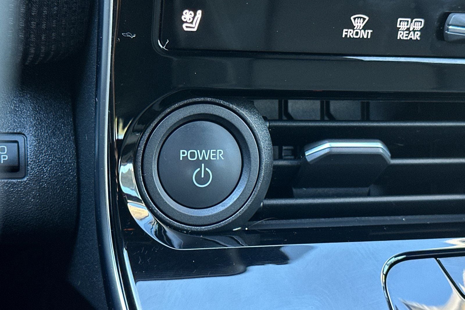 2023 Subaru Solterra Touring