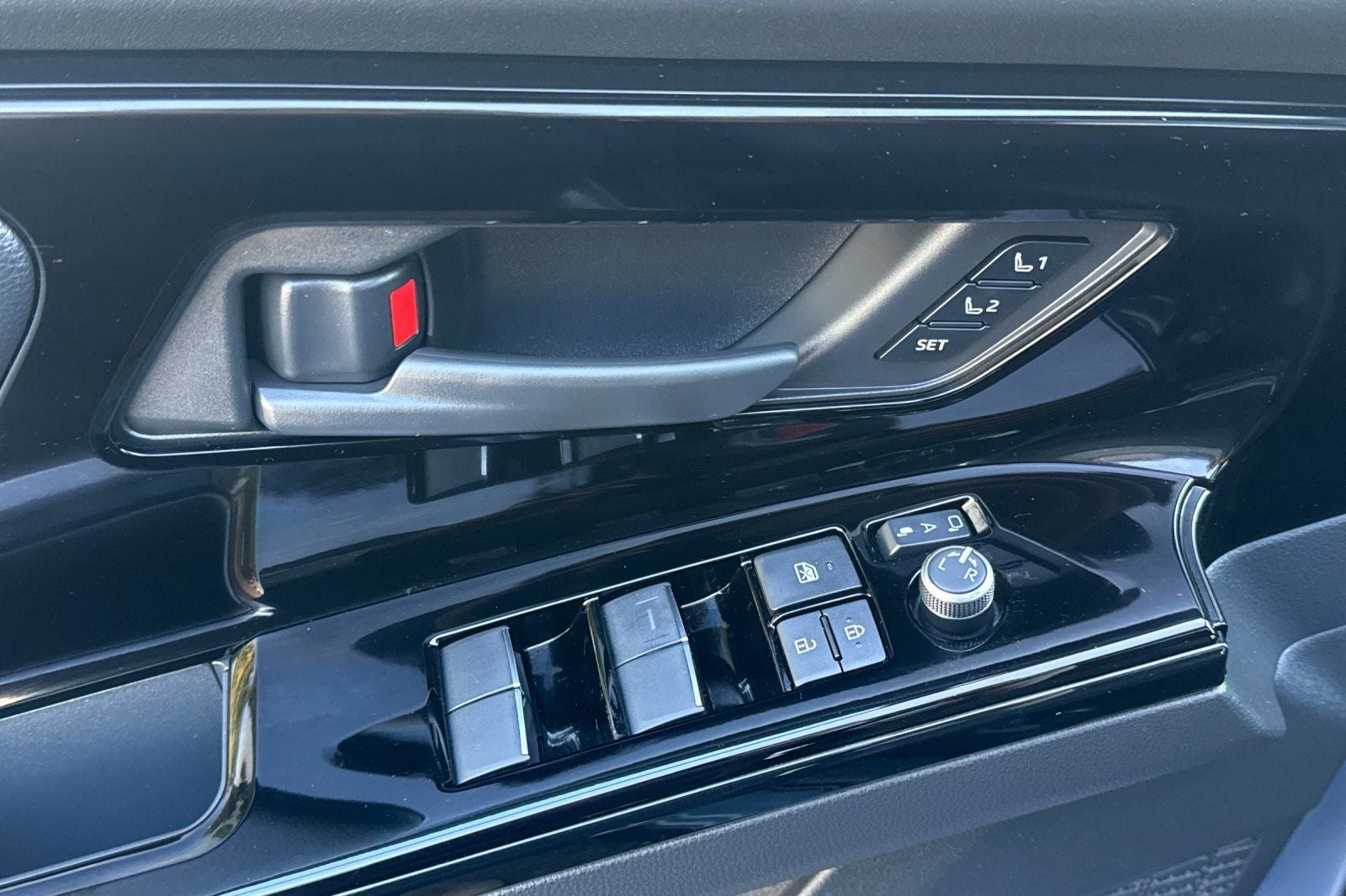 2025 Subaru Solterra Touring