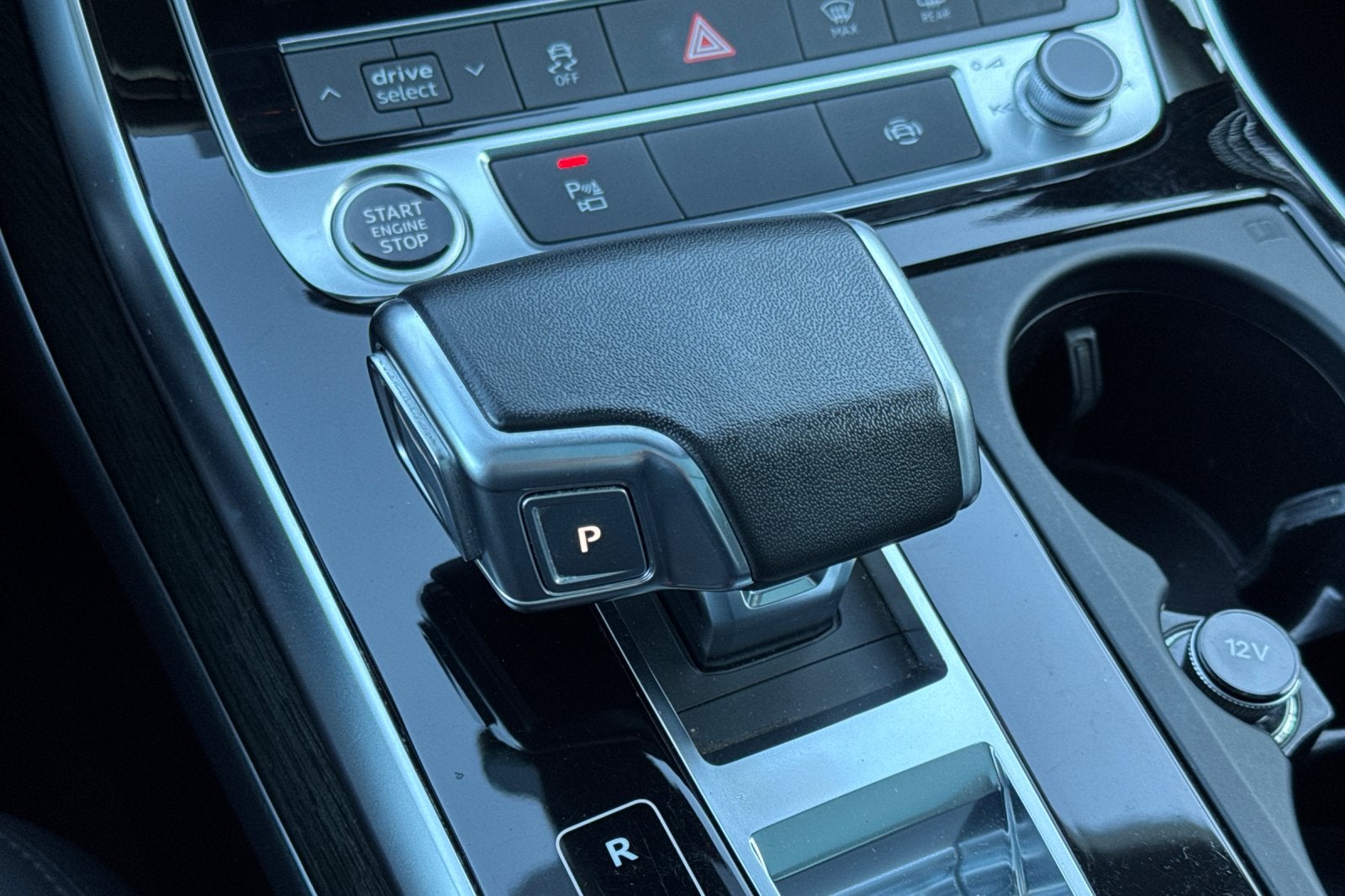 2022 Audi Q7 Premium Plus 55 TFSI quattro Tiptronic
