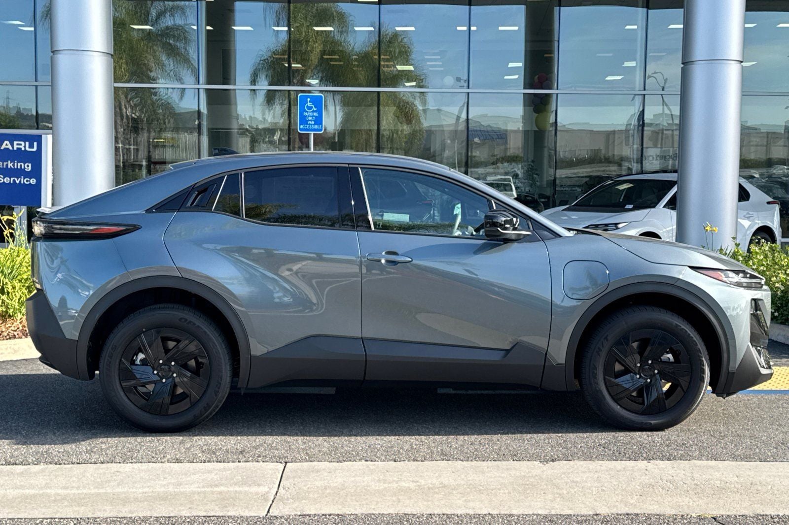 2026 Subaru Uncharted Premium FWD
