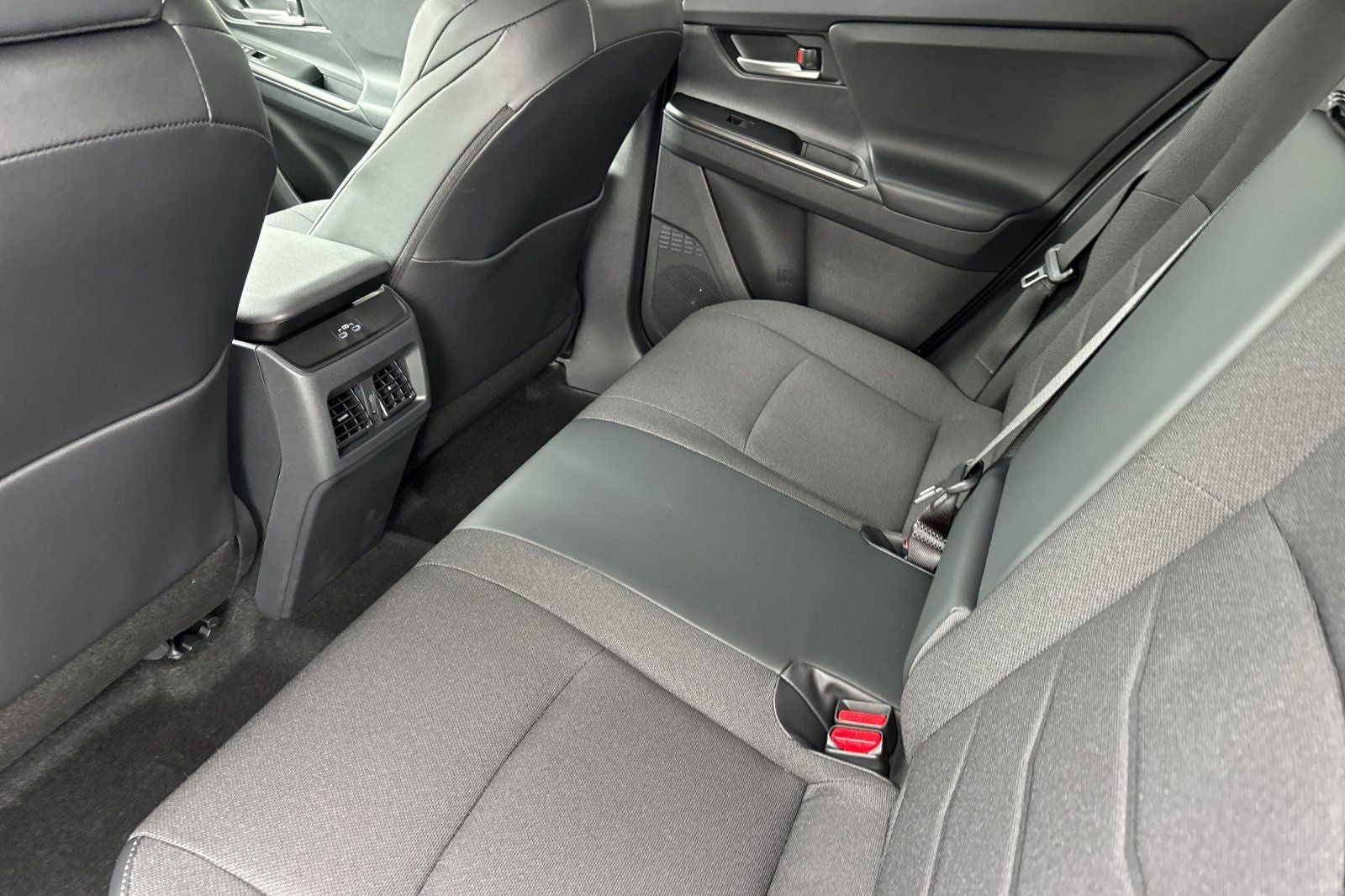 2026 Subaru Uncharted Premium FWD