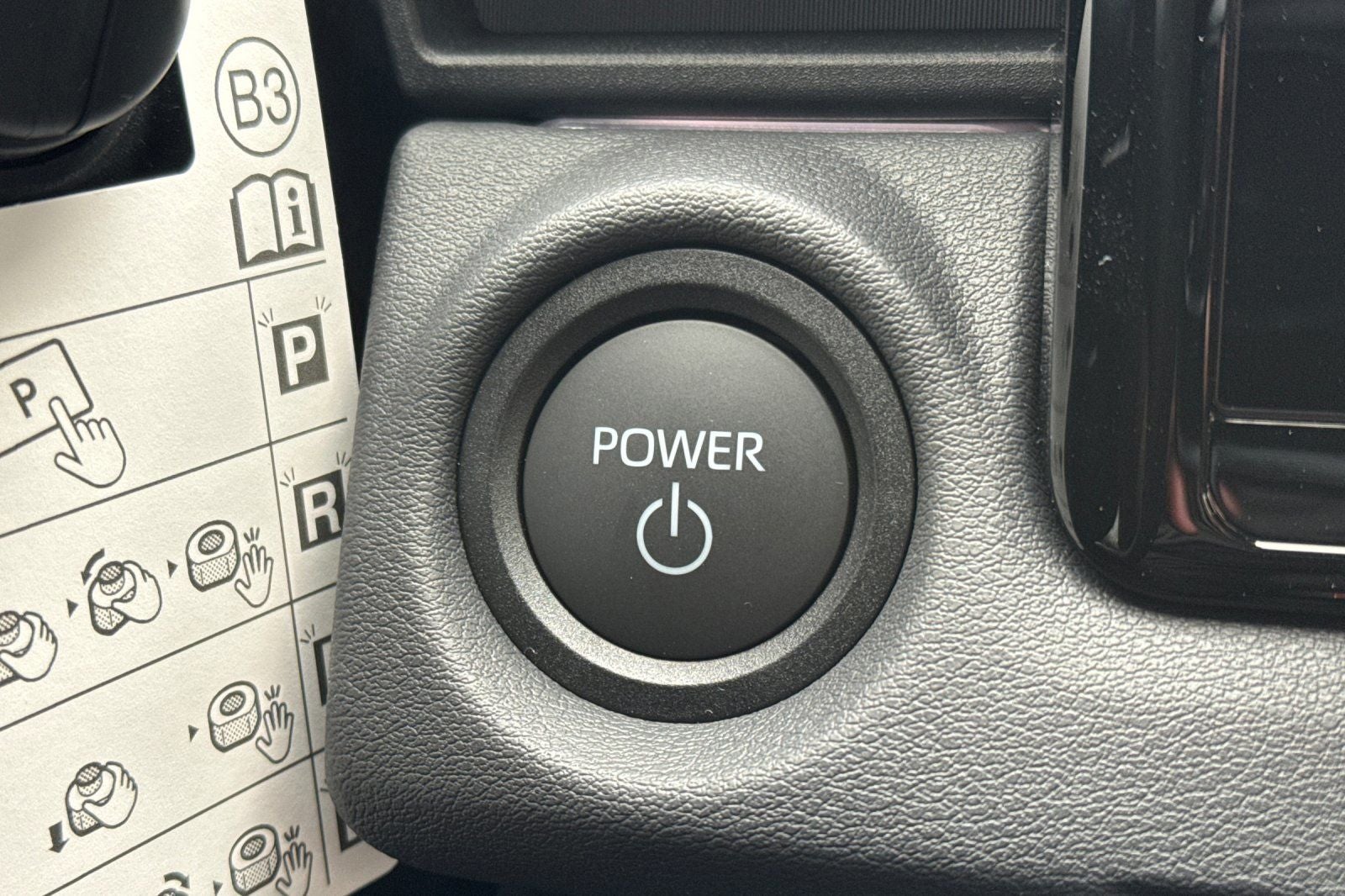 2026 Subaru Uncharted Premium FWD