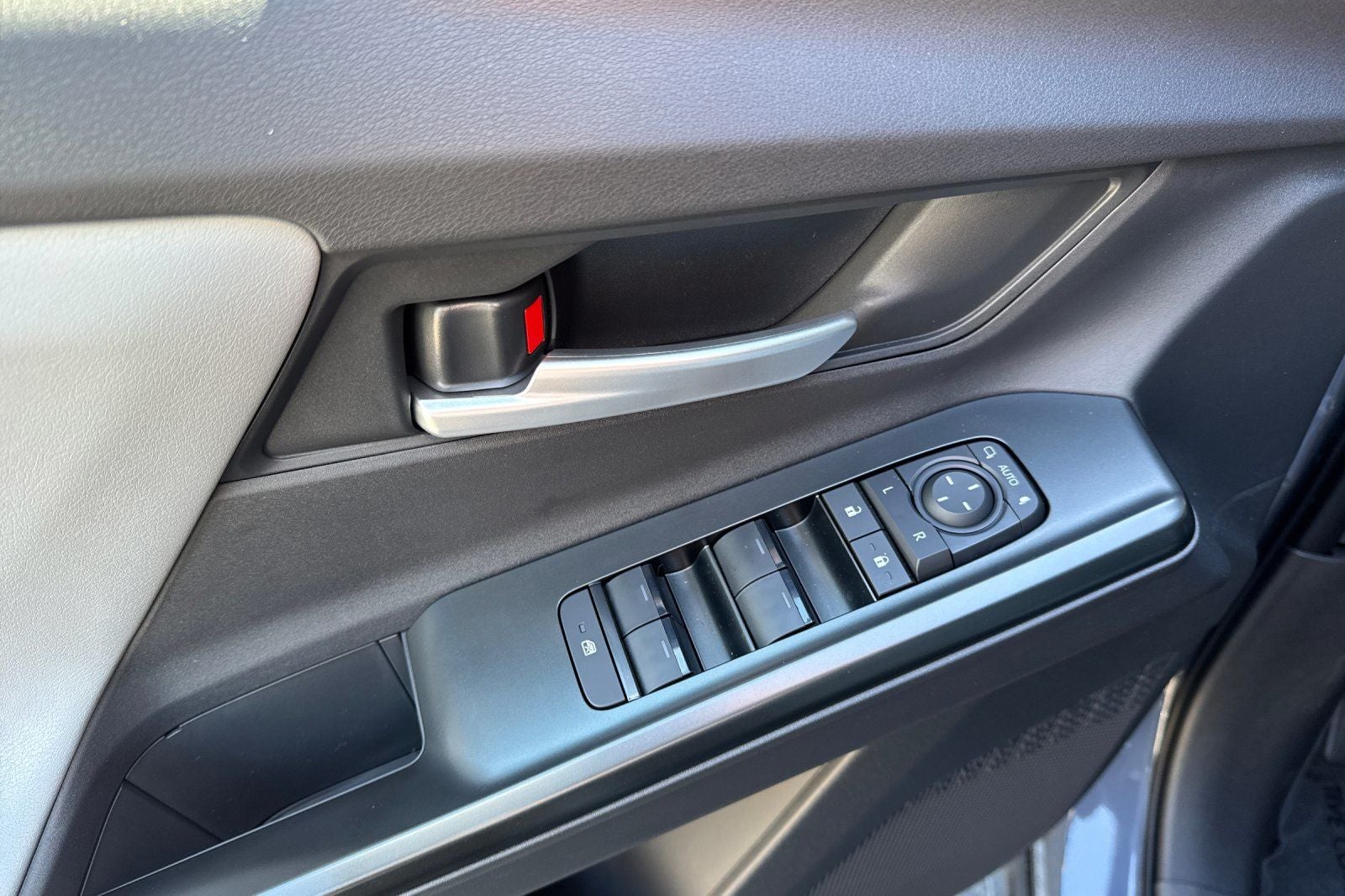 2026 Subaru Solterra Premium