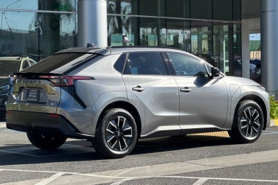 2026 Subaru Solterra Premium